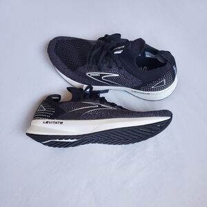 Brooks Levitate 5